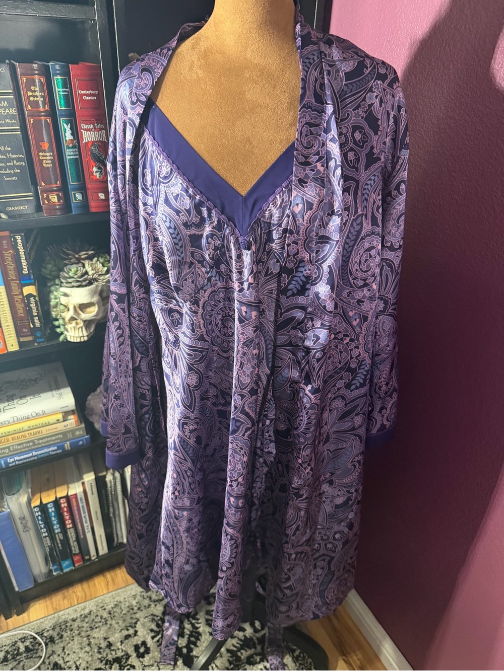 Liz Claiborne Purple Paisley Satin Chemise and Robe Set- dark academia romance